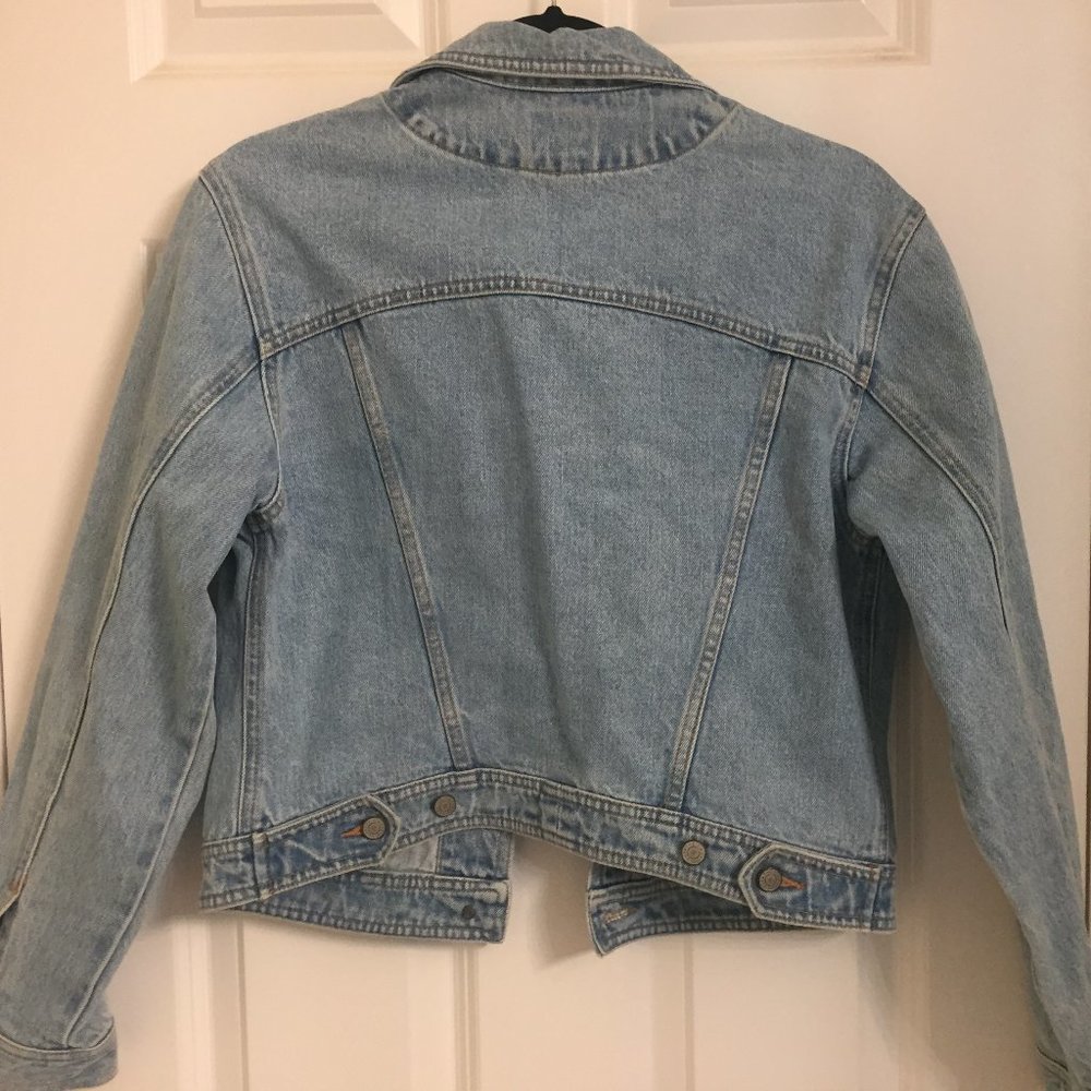GAP Jean Jacket - Picture 2 of 2